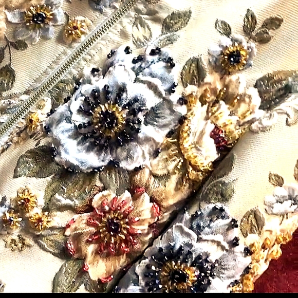 ❤️NWT Jaquard Embroidery Crystals Beads, Coat. STUNNING. - Picture 7 of 15